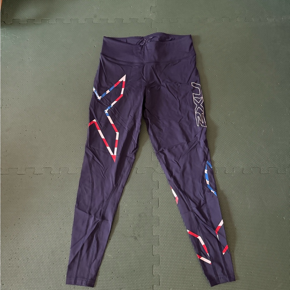 2XU Navy Compression Leggings - image 1